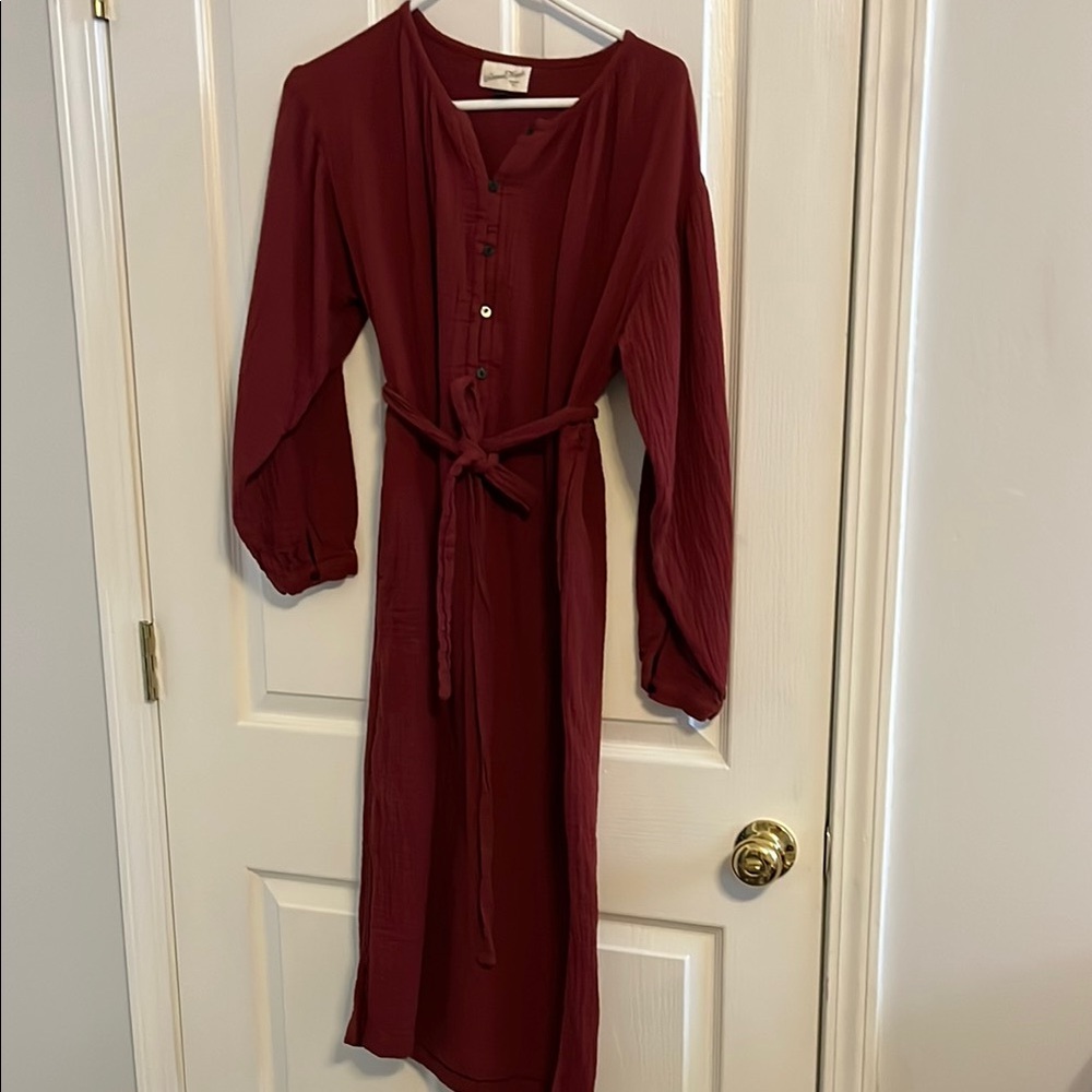 Universal Thread Maroon Long Sleeve Dress